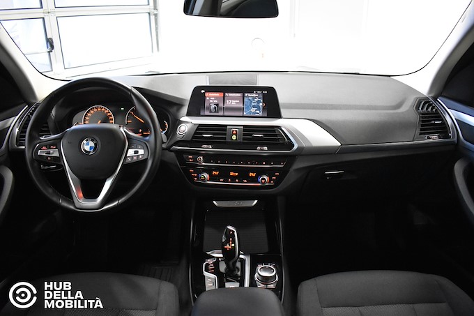 BMW X3 xDrive20d 48V Business Advantage